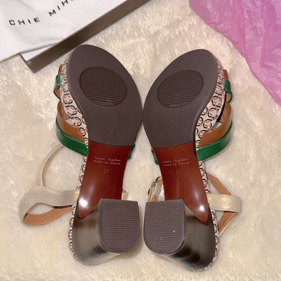 nib CHIE MIHARA ‘Kinyo Multi’ Mid-Heel Sandals size 7 - Picture 6 of 9